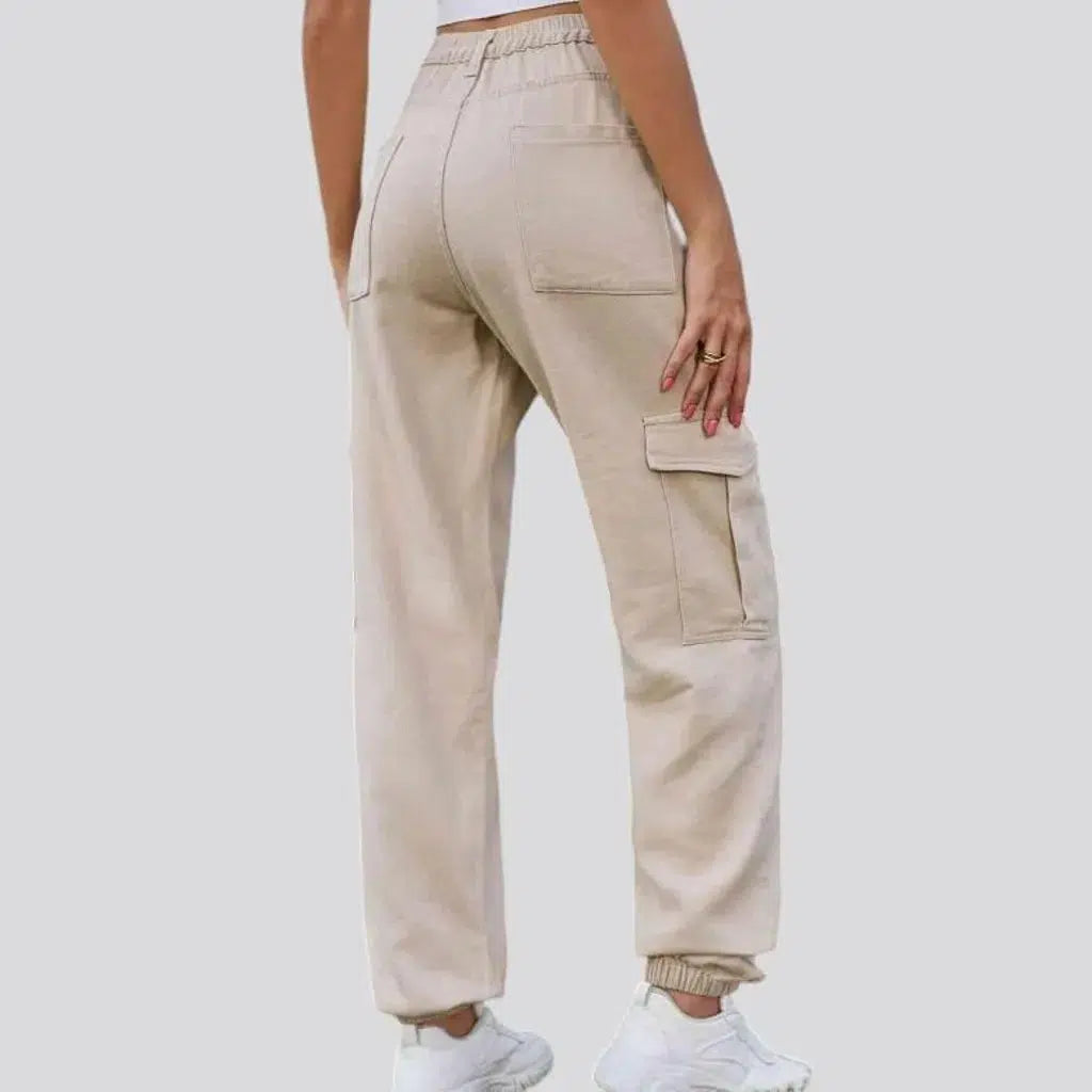 High-waist denim pants
for women